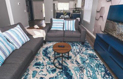 Golfers Paradise 4-hole PUTT-PUTT, Mega Chess with huge backyard, hammock - Photo 18