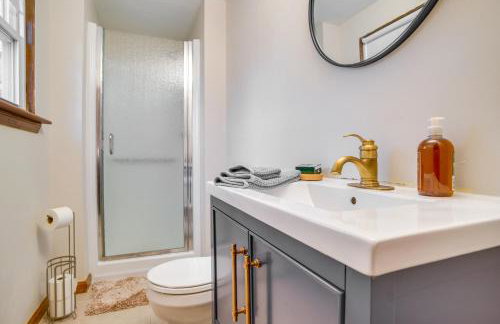 Golf and Unwind Family Home 2 Mi to Covells Beach! - Foto 16