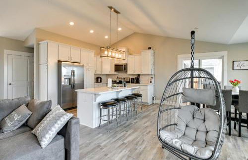 Ocean Shores Home with Game Room - Walk to Beaches! - Foto 7