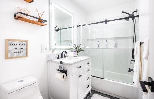 2 Bedroom House - Fire Pit Table BBQ - Downtown - Foto 3