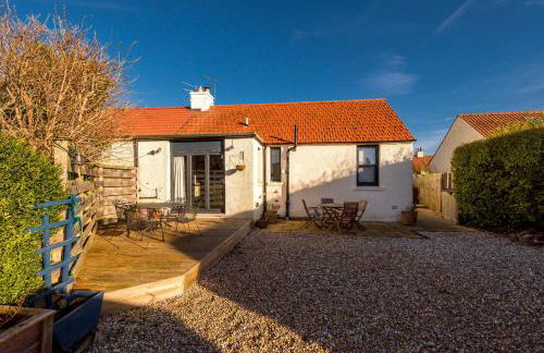 Sunset Retreat - Photo 33