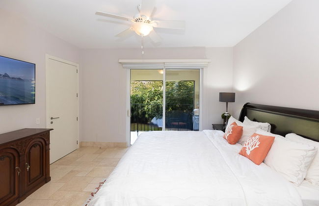 The Puerta del Sol Condo - Foto 10