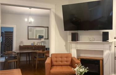 Farmhouse Oasis w Pool Heated Spa Treehouse and Game Room Located Centrally off I-4 - Foto 12