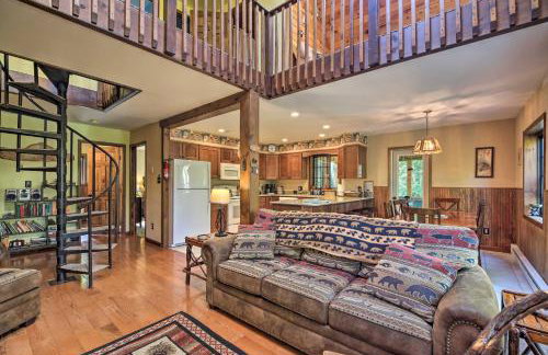 Lake Placid Chalet Deck and Forest Views! - Foto 6