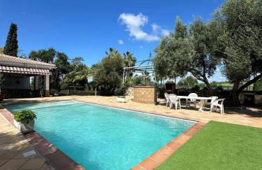 Spacious villa with private pool in Villamartin - Foto 41