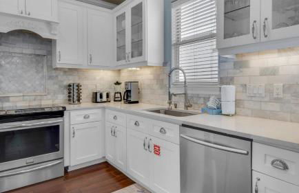 The Bluefin - Luxury Beach Home! - Photo 8