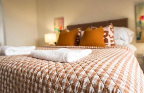 Luxury 3 Bedroom Welsh Valley Retreat With Superfast Wifi - Photo 11