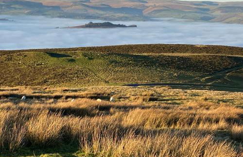 Ty Mawr, The Old School Holiday Homes - Pet Friendly - Foto 60