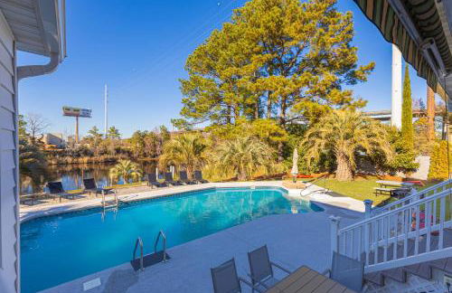 Paradise on Ocean Waterway Huge 5000 sq ft w Private Pool, Boat Dock, Grand Piano, Game Tables, BBQ, 1 acre Yard, Crib, Sleeps 34 - Photo 35