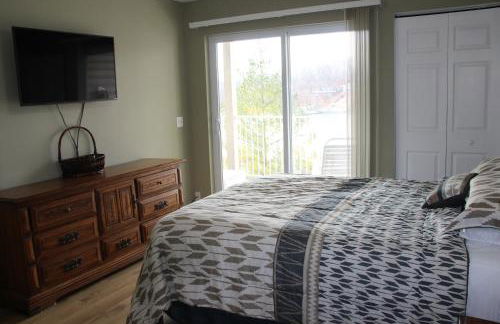 Wheelhouse Condo Lake View! 3BR 3BA - Foto 7