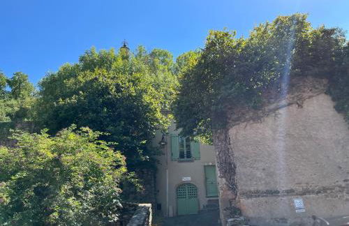 Maison au pied du château + parking privé - Photo 44