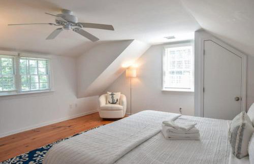 Roof Deck, Walk to Forest Beach, Fire Pit! - Foto 16