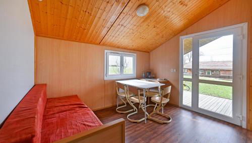 2 Bedroom Awesome Home In Barjac - Foto 3