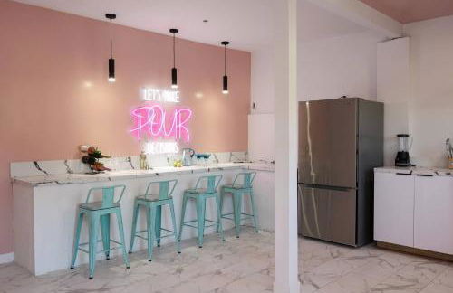 SD Lux Oasis: Theatre, Spa, 14Beds, AC, Sleeps 20+ - Foto 61