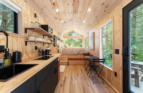 Luna Nook-Cabin with tub Queen Bed & pullout sofa - Foto 11