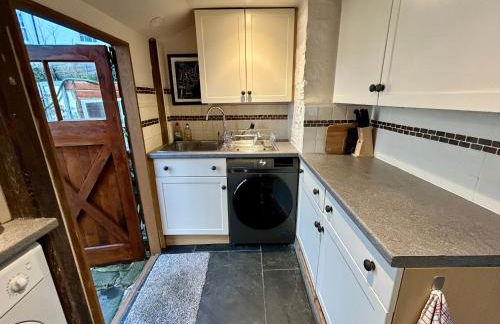 North Devon seaside cottage with log burner - Foto 16