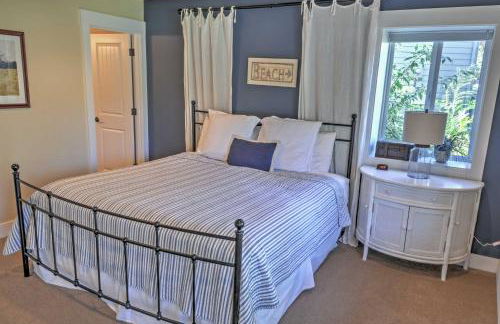 Gorgeous Wapato Point Lakehouse with Private Hot Tub - Foto 13