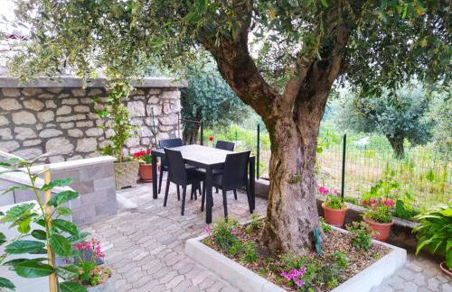 Casa degli Ulivi con PARCHEGGIO PRIVATO - Foto 2