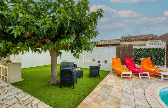 3 bedroom House in Sauvian with private pool and garden - Photo 2