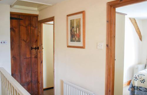 Cartmel Cottage - Photo 4