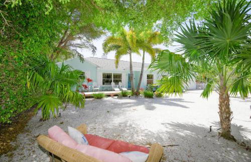 Beach Side Babe - Foto 32