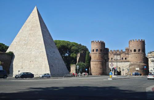 Brando Apartment - Photo 21