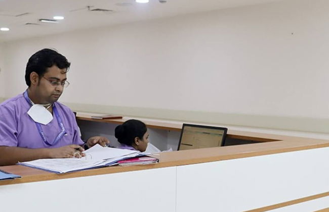 Modern City Retreat 2bhk Paras Fortis Balcony - Photo 71