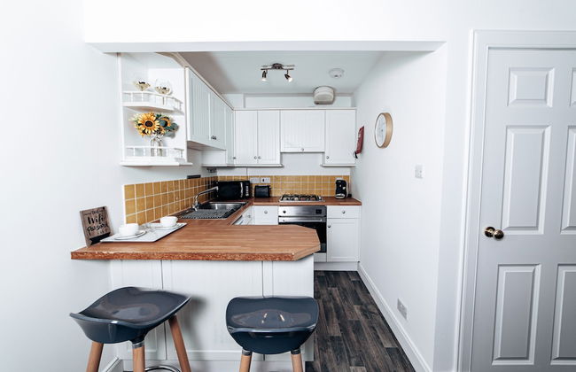 Princes Street Apartment - Photo 9