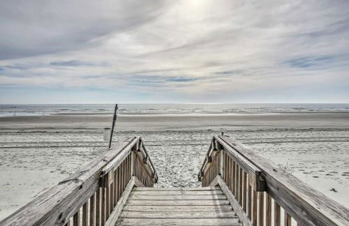 Steps to Sunset Beach Canal-Front Home with Dock! - Foto 16