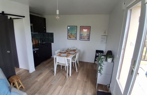 Appartement avec terrasse, Cosy et Moderne - à deux pas de la plage ! - Photo 2