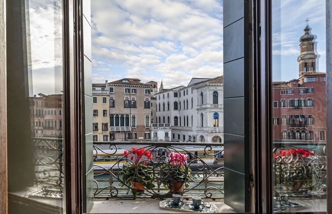 Rialto Grand Canal by Wonderful Italy - Foto 4