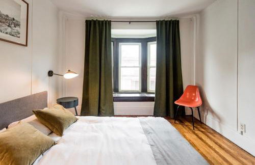 Luxe Mid-Century Styled Townhouse #3631 - Foto 20