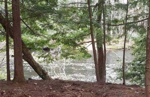 Private Riverfront Safari tent for a Glamping Experience in the Monadnock Region, New Hampshire - Foto 11