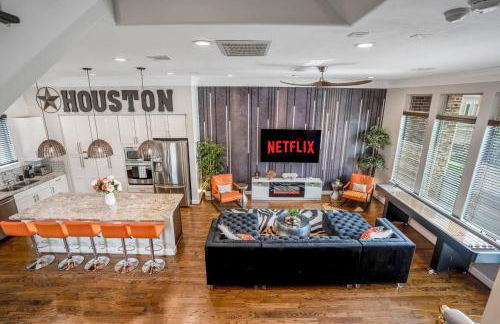 Posh Dtwn/Midtown Home w Stunning Roof-Top Terrace - Foto 24