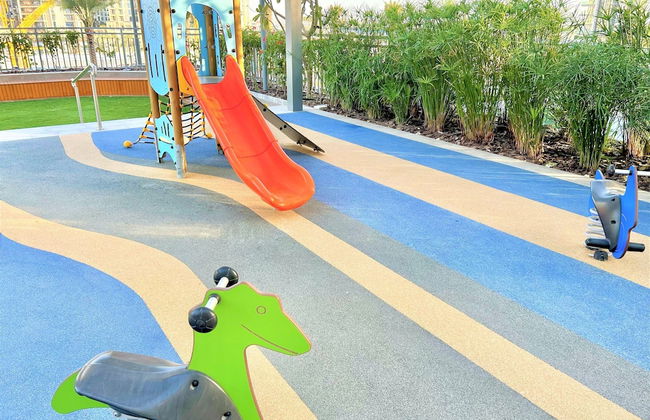 New! Luxurious Stay Dubai Creek Balcony & View - Photo 38