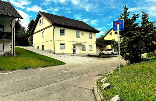 Guest House 3 Binzen - Foto 7