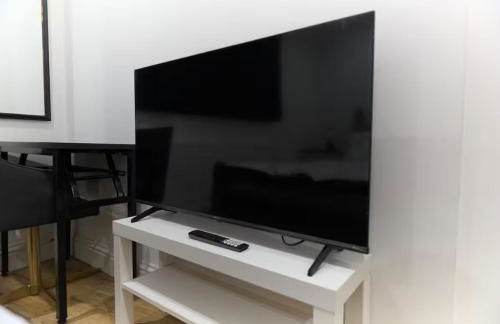 Modern 2 Bedroom - Foto 25