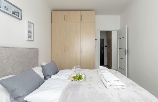 Pet-friendly Spadochroniarzy by Renters - Photo 36