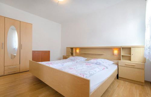 Apartments Ivana with the pool - Photo 65