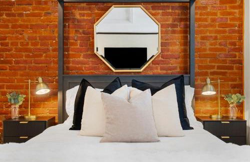 Luxury DC Rowhouse with Rooftop Firepit & Private Hot Tub- Near U Street & Logan Circle - Foto 32