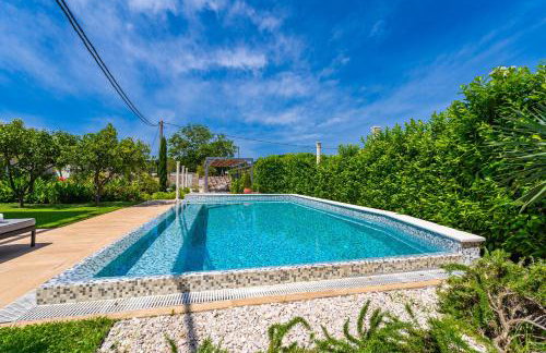 Villa Dolores Apartments - Photo 22