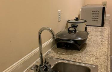 Cozy1B1B W Private Entrance - Photo 7