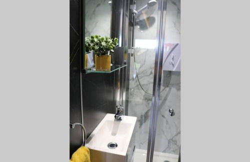 Glampods Glamping Pod - meet Highland Cows and Sheep Elgin - Foto 29