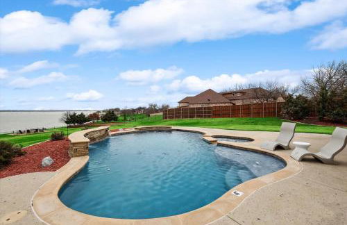 Lakefront Mansion with Pool and Cinema - Foto 5