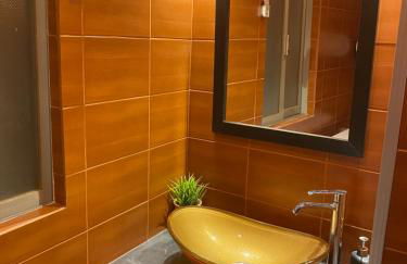 Waterfront Penthouse - Photo 21