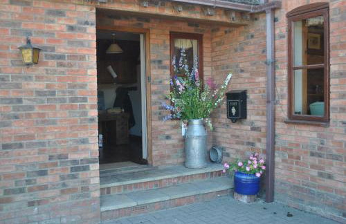 Elms Farm - Photo 16