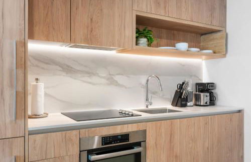 Luxury Urban Comfort at The Crosby Miami - Central Location - Foto 13