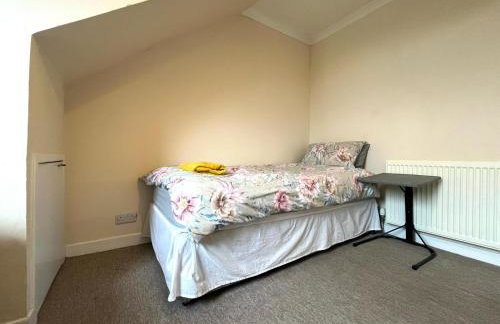 Beach & City Access - 2 Floors, Full Kitchen, Free Parking - Foto 27