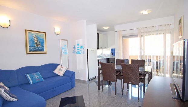 Marko - Foto 3, Inside other