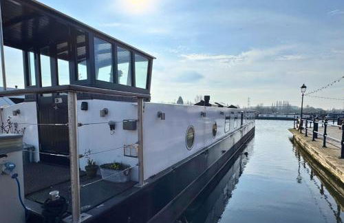 The Swan Flotel - Barton Marina - Foto 1